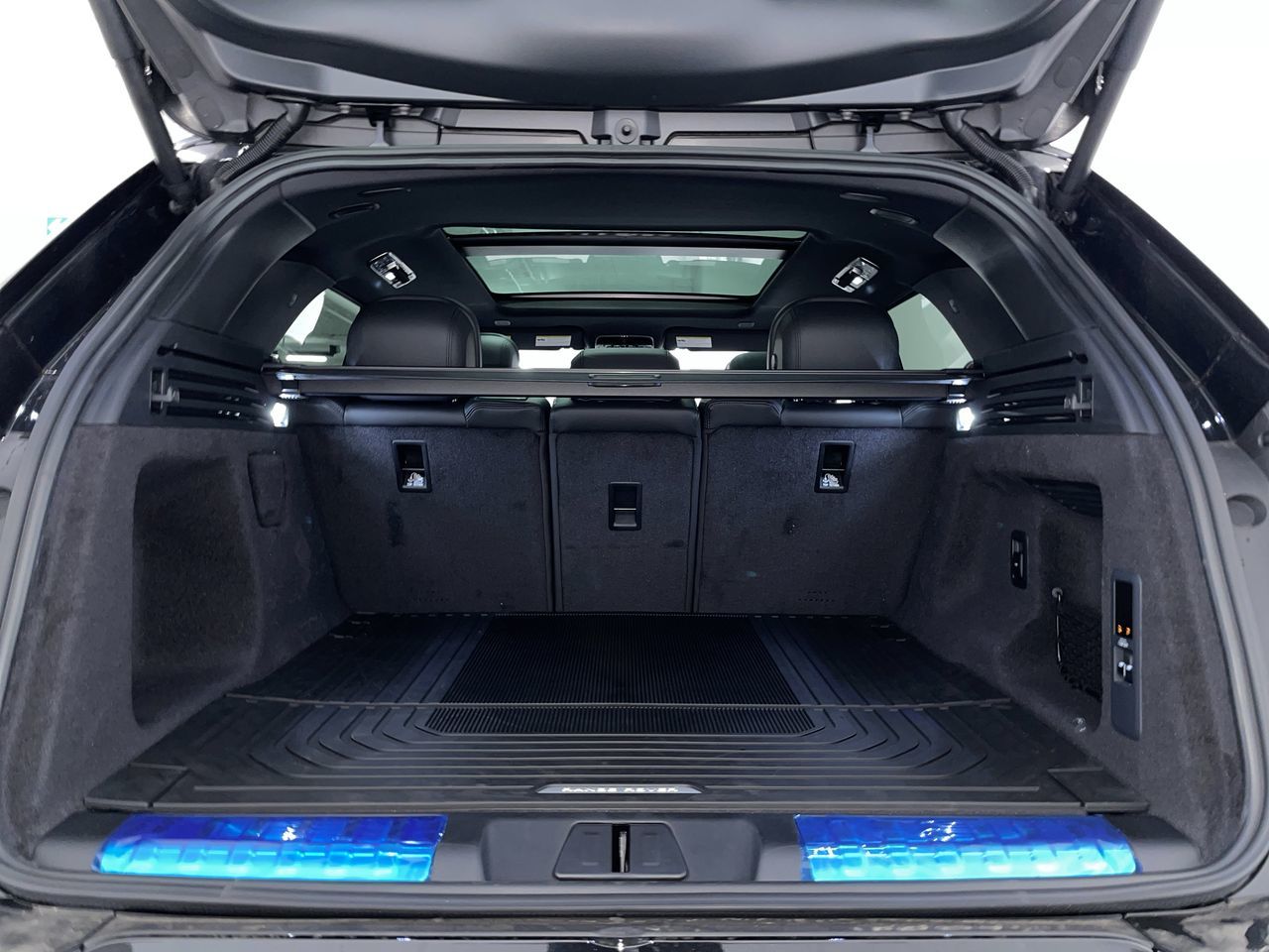 2025 Land Rover RANGE ROVER SPORT Mild Hybrid in Vancouver, British Columbia