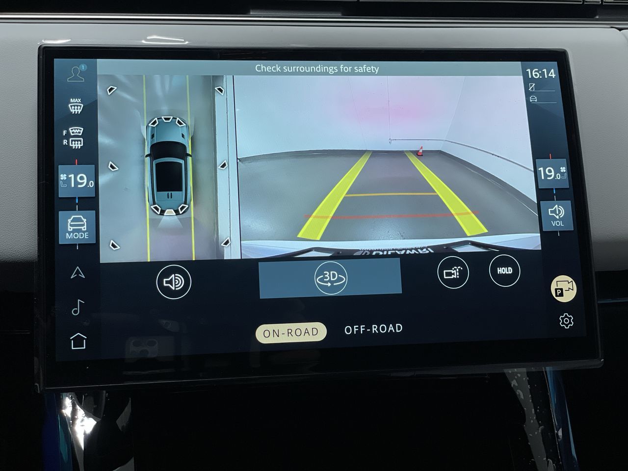 2025  Range Rover Sport Mild Hybrid