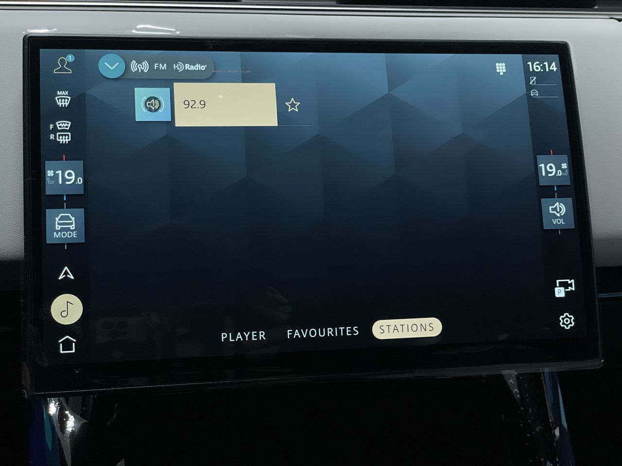 2025  Range Rover Sport Mild Hybrid