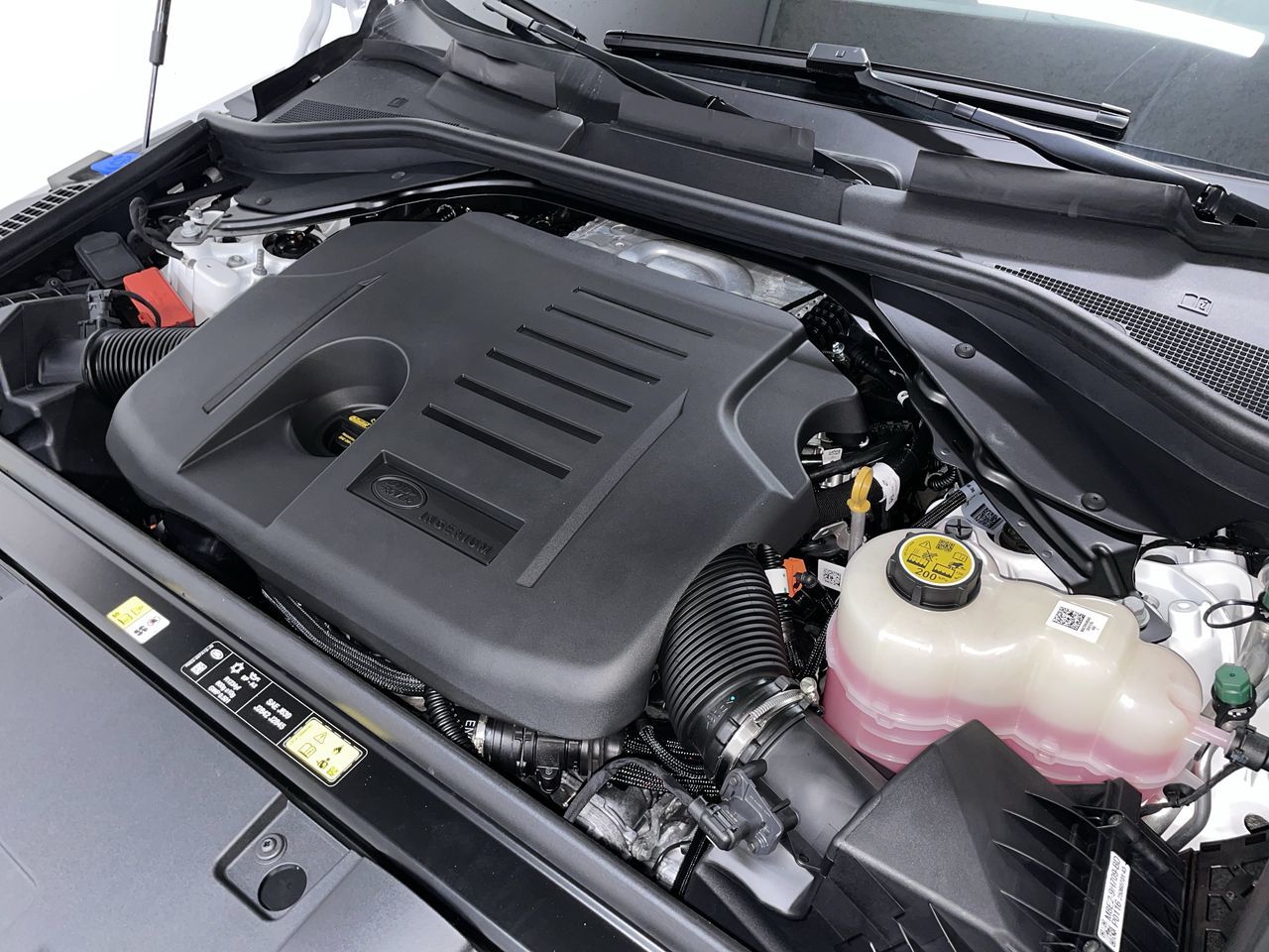 2025  Range Rover Sport Mild Hybrid