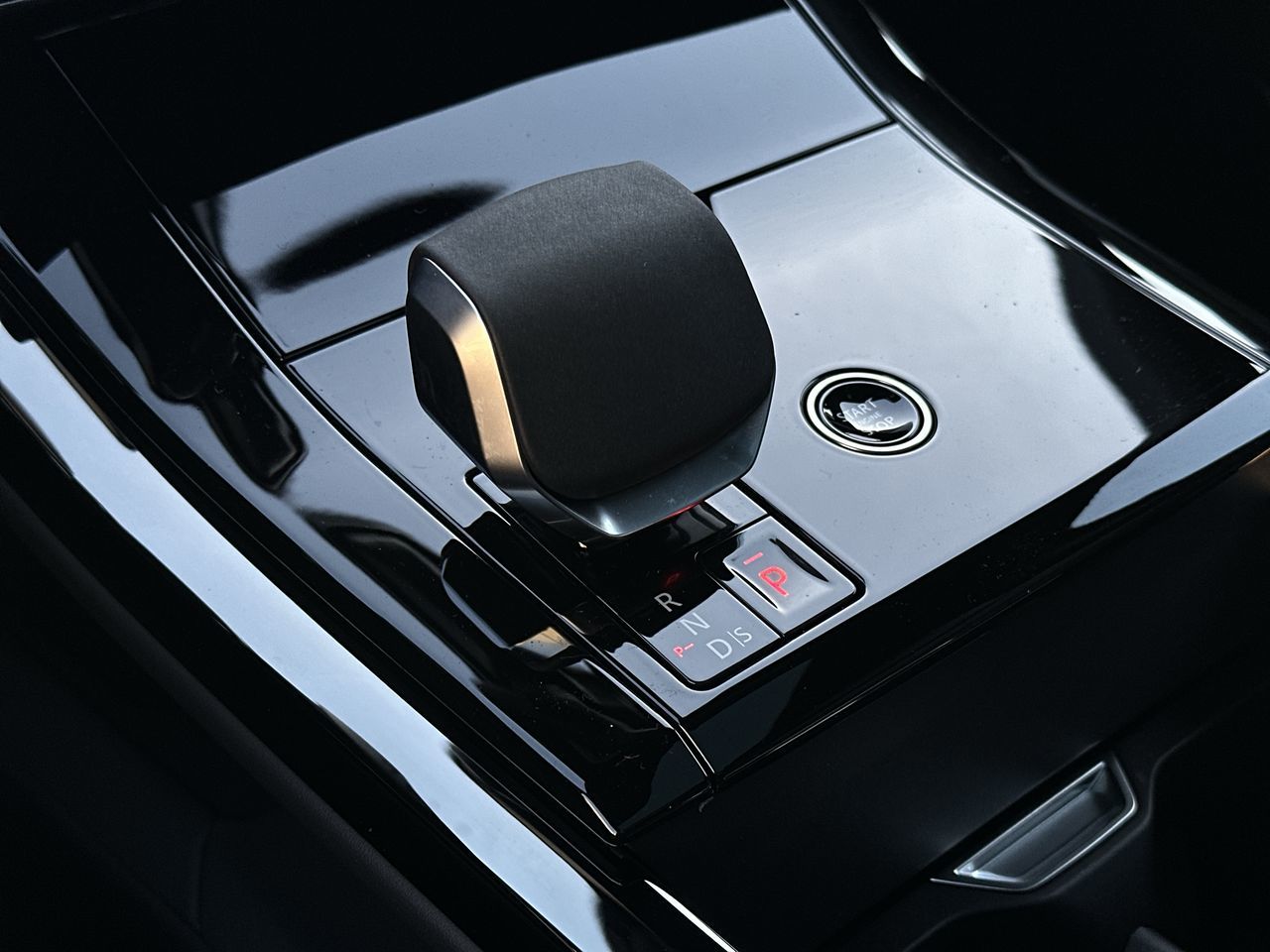 2026  Range Rover Sport Mild Hybrid