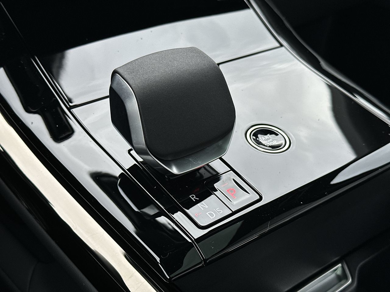 Land Rover Range Rover Sport Mild Hybrid  2026 à , Colombie-Britannique