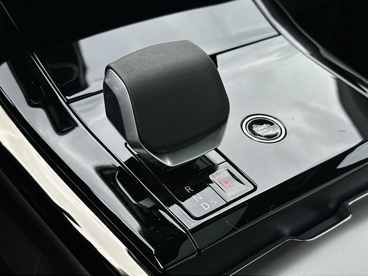 2026  Range Rover Sport Mild Hybrid