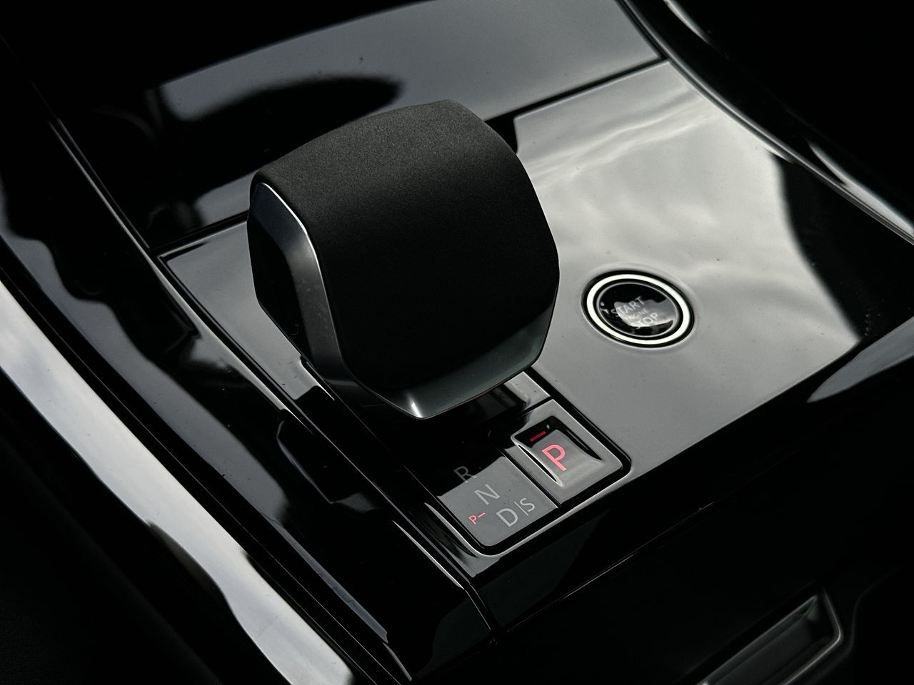 2026  Range Rover Sport Mild Hybrid