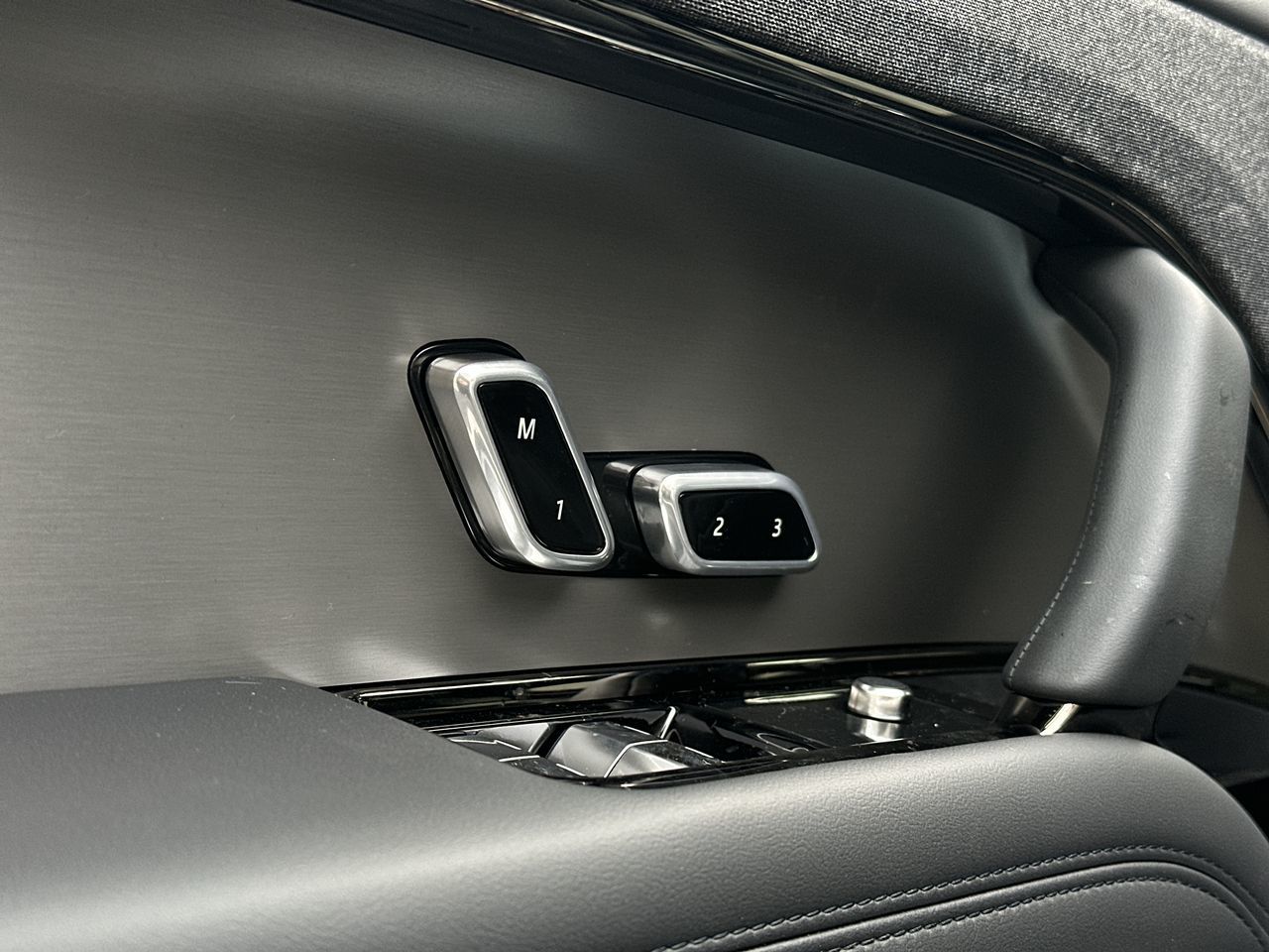 2026  Range Rover Sport Mild Hybrid