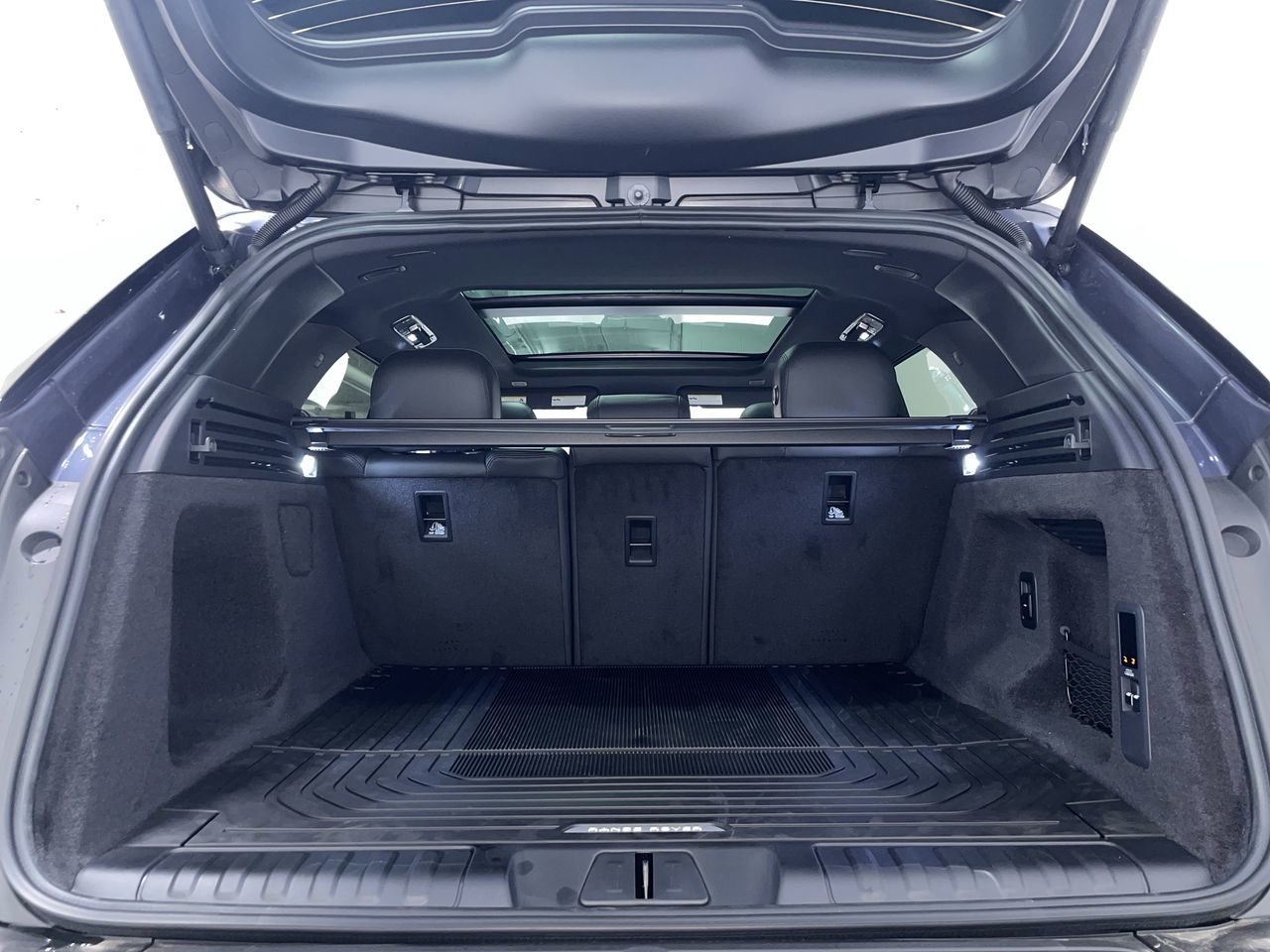 2026 Land Rover Range Rover Sport Mild Hybrid in Vancouver, British Columbia