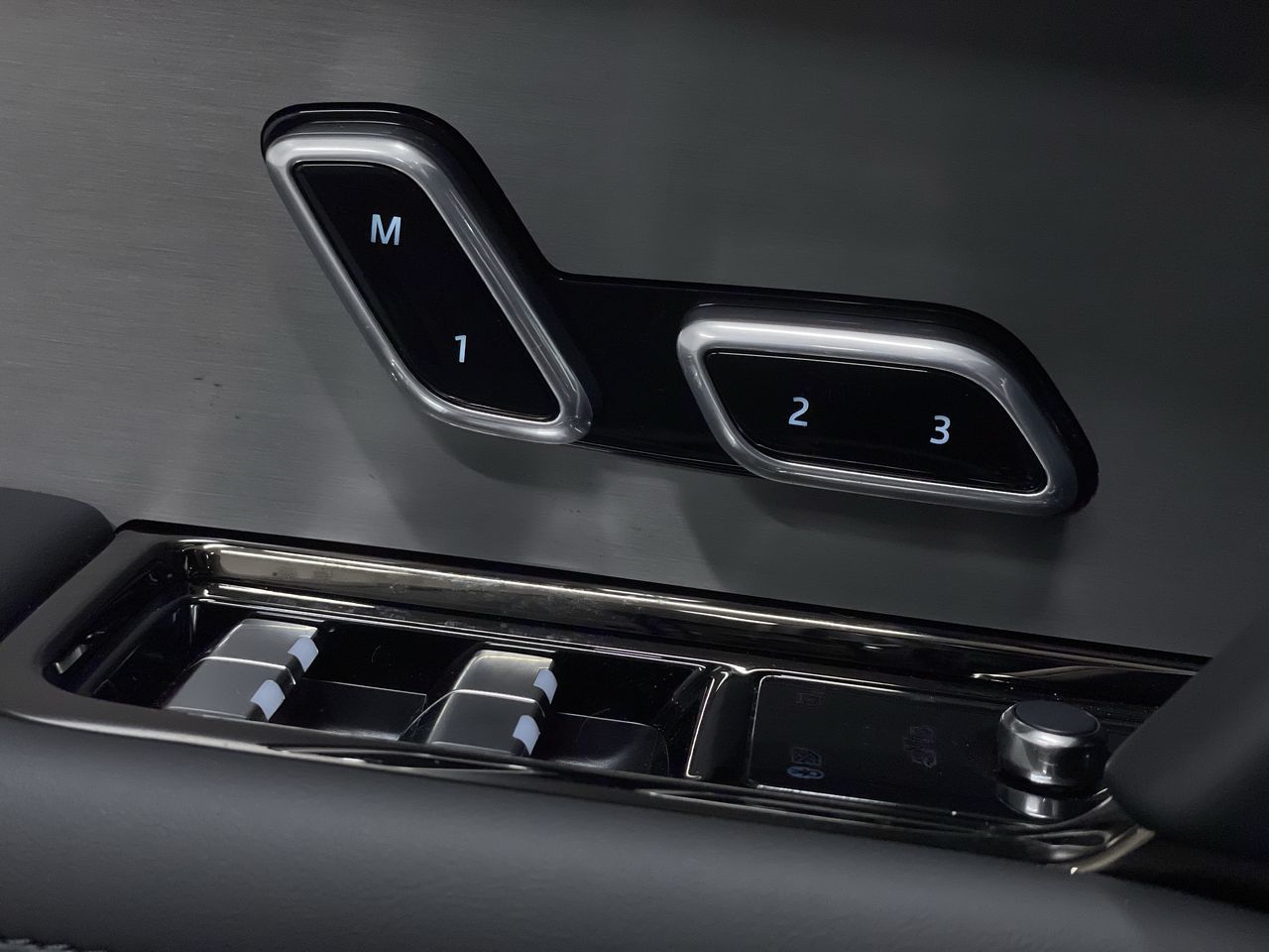 2026 Land Rover Range Rover Sport Mild Hybrid in Vancouver, British Columbia