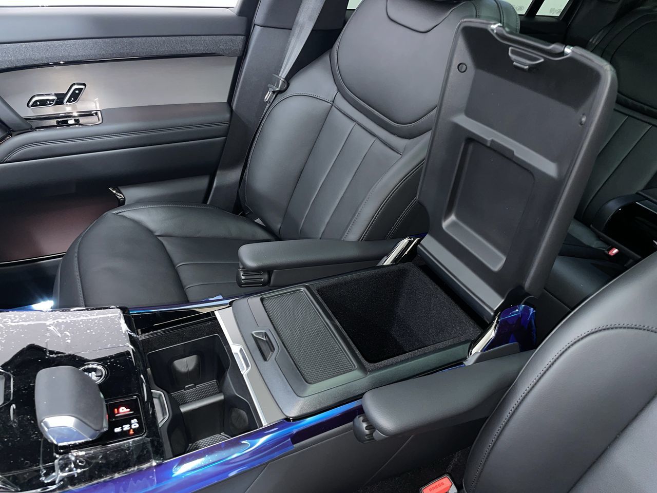 2026 Land Rover Range Rover Sport Mild Hybrid in Vancouver, British Columbia