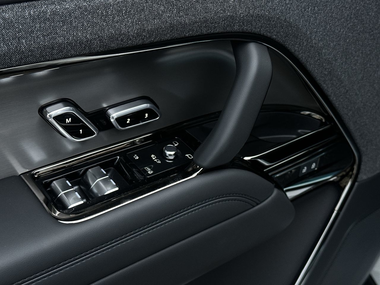 2026  Range Rover Sport Mild Hybrid