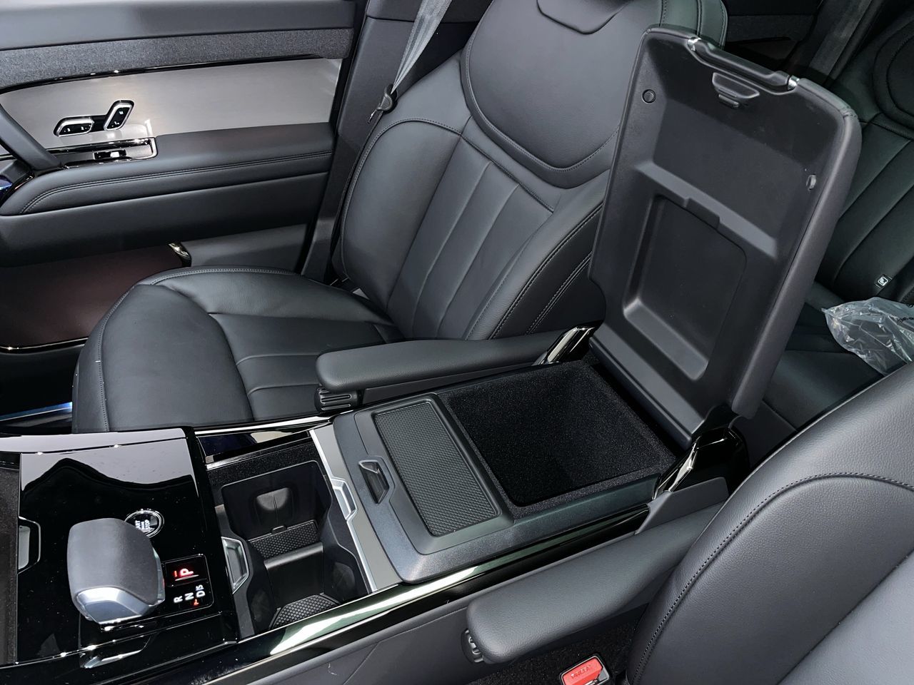 2026  Range Rover Sport Mild Hybrid