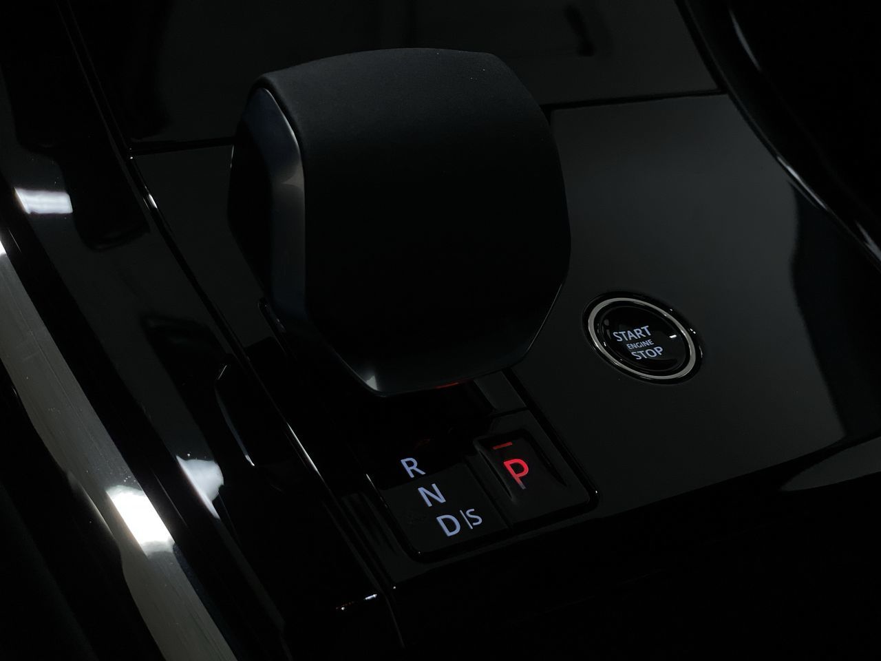 2026 Land Rover Range Rover Sport Mild Hybrid in Vancouver, British Columbia