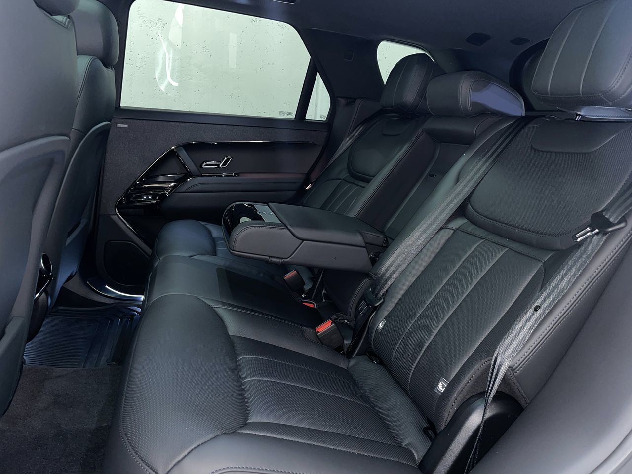 2026 Land Rover Range Rover Sport Mild Hybrid in Vancouver, British Columbia