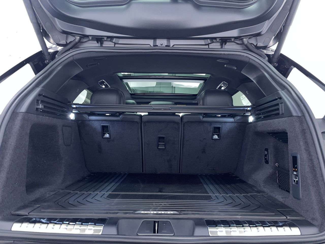 2026  Range Rover Sport Mild Hybrid