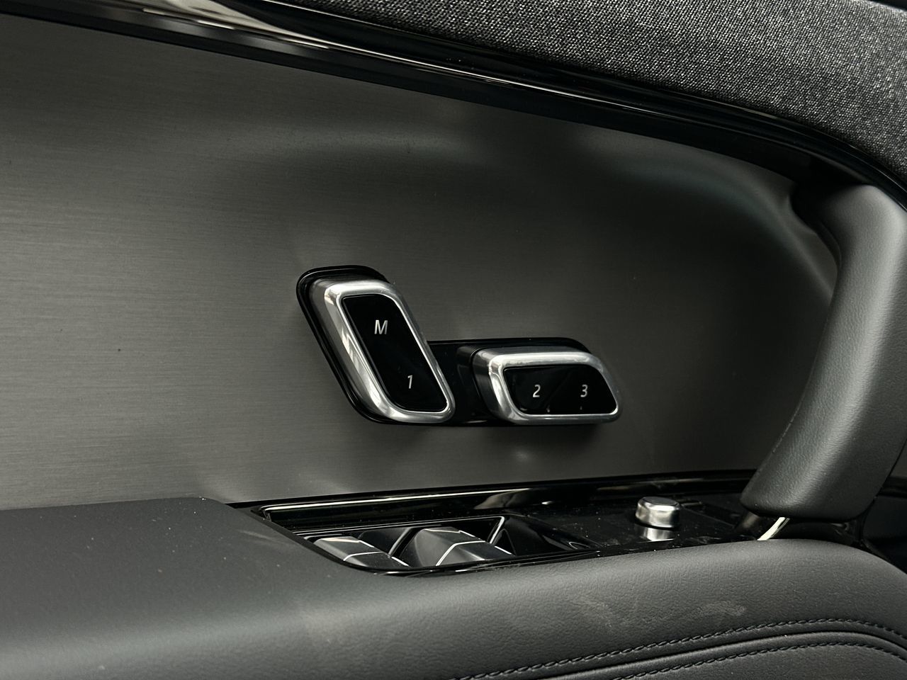 2026  Range Rover Sport Mild Hybrid