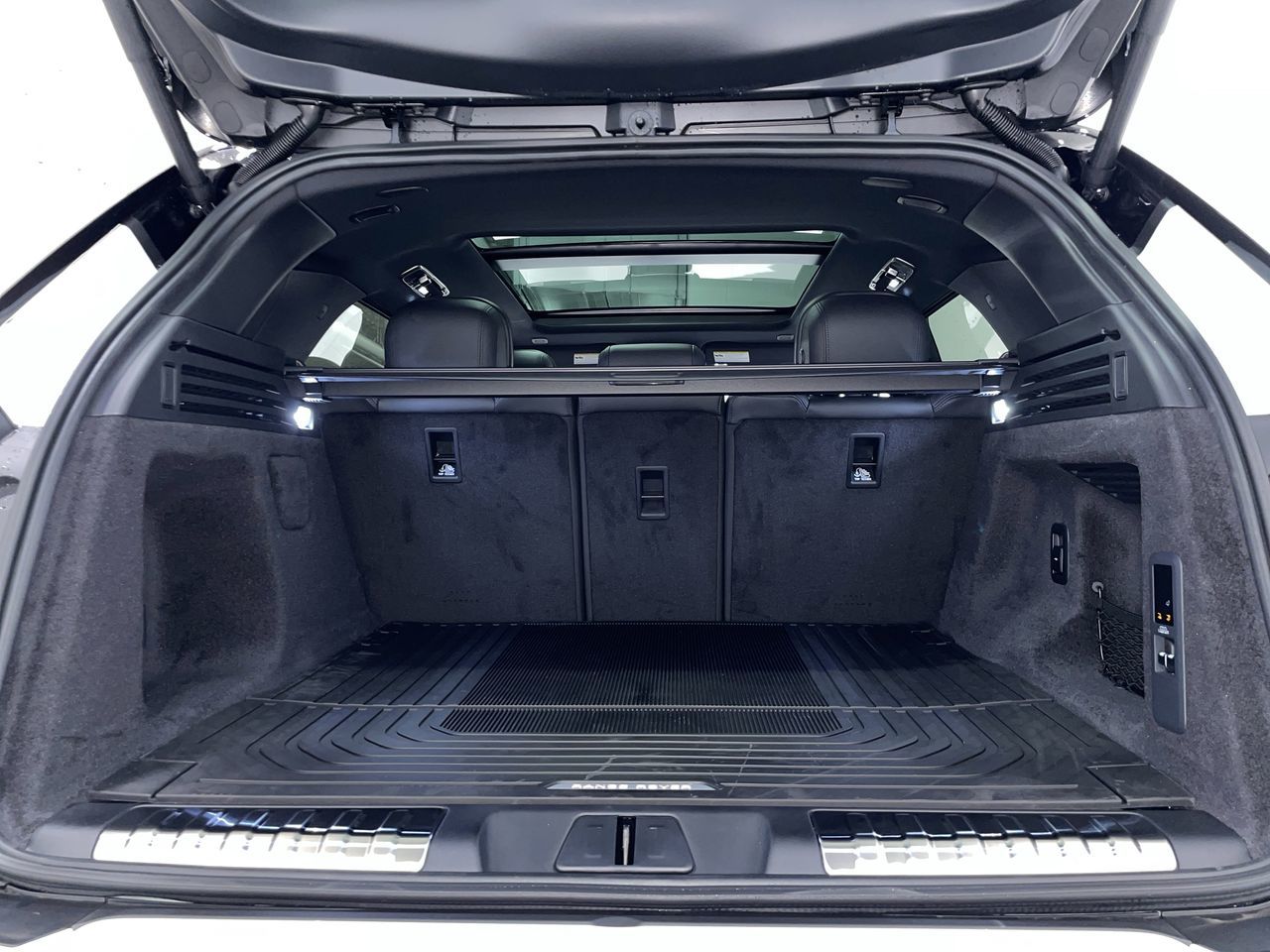 2026  Range Rover Sport Mild Hybrid