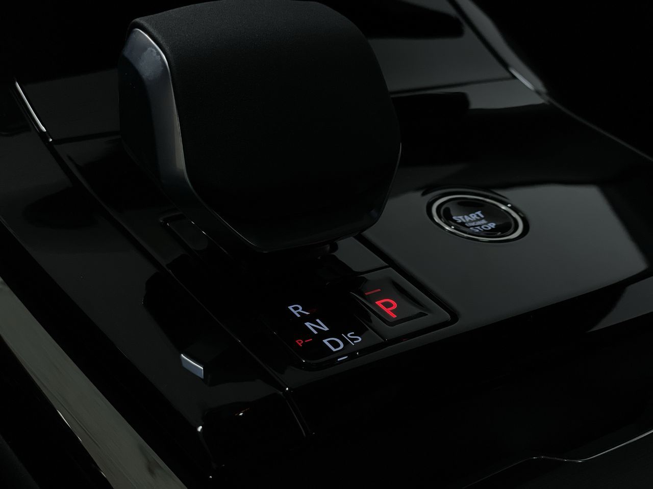 2026  Range Rover Sport Mild Hybrid