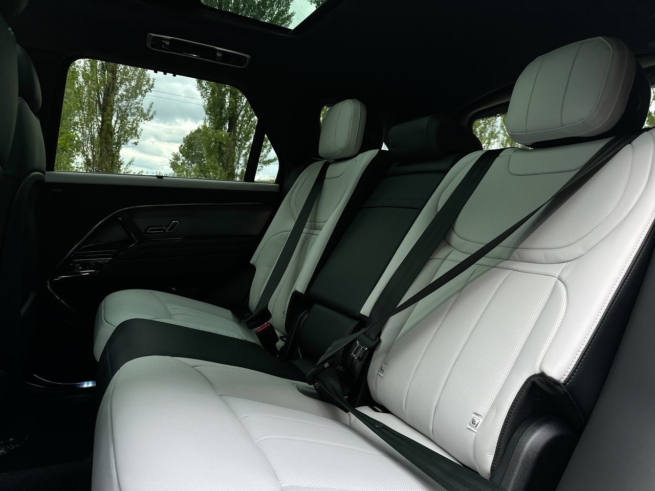 2025 Land Rover RANGE ROVER SPORT PHEV in Vancouver, British Columbia