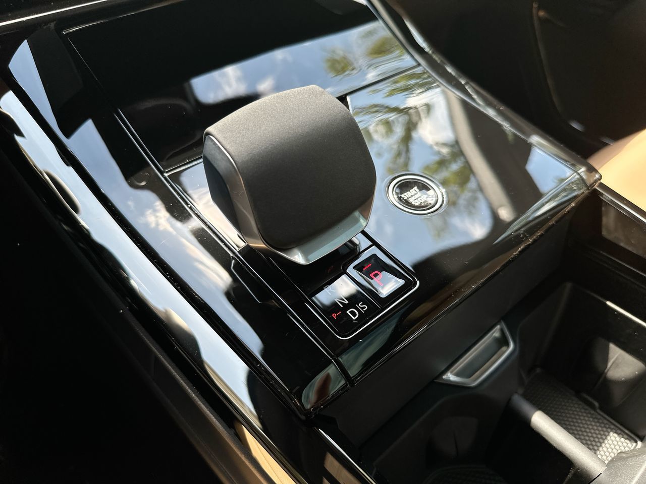 2025 Land Rover RANGE ROVER SPORT Plug-in Hybrid in Vancouver, British Columbia