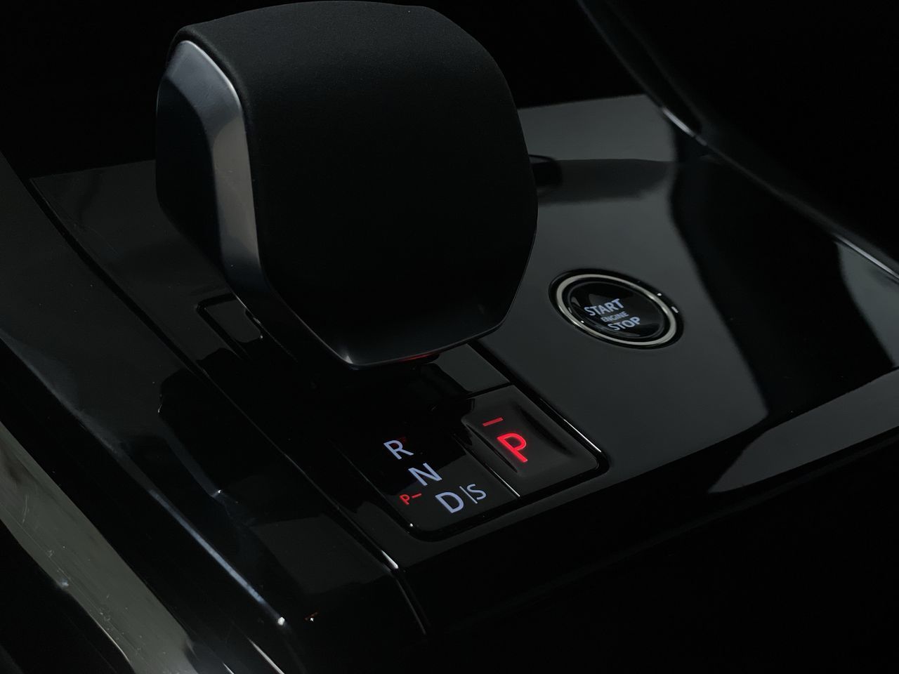 Land Rover Range Rover Sport Plug-in Hybrid  2026 à , Colombie-Britannique