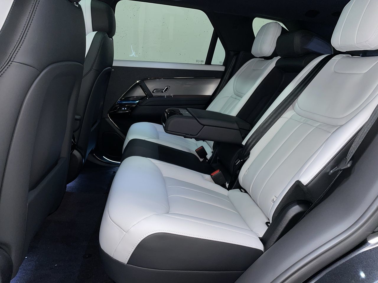 Land Rover Range Rover Sport Plug-in Hybrid  2026 à , Colombie-Britannique