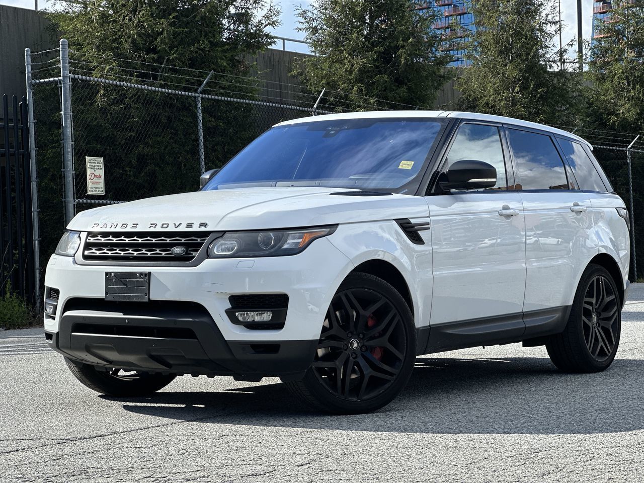 2017 Land Rover Range Rover Sport V8 Supercharged Dynamic