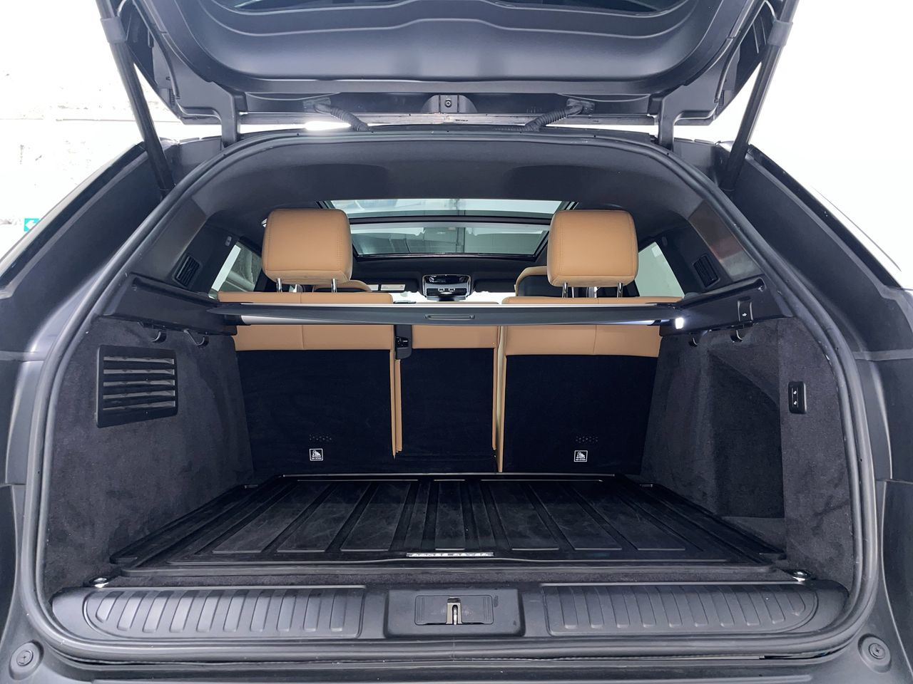2022 Land Rover Range Rover Sport in Vancouver, British Columbia