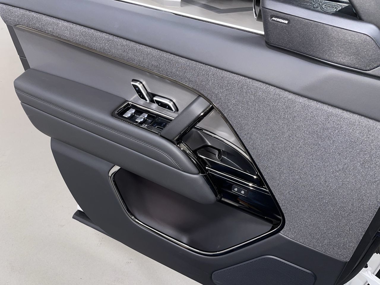 2023  Range Rover Sport