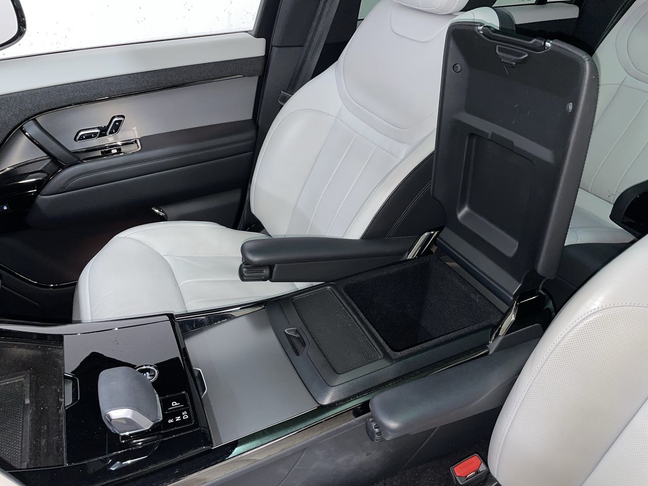 2024  Range Rover Sport