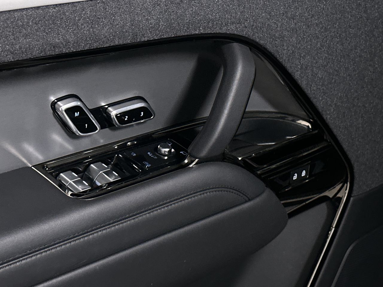 2024 Land Rover Range Rover Sport in Vancouver, British Columbia