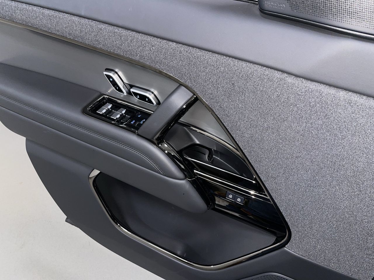 2025  Range Rover Sport