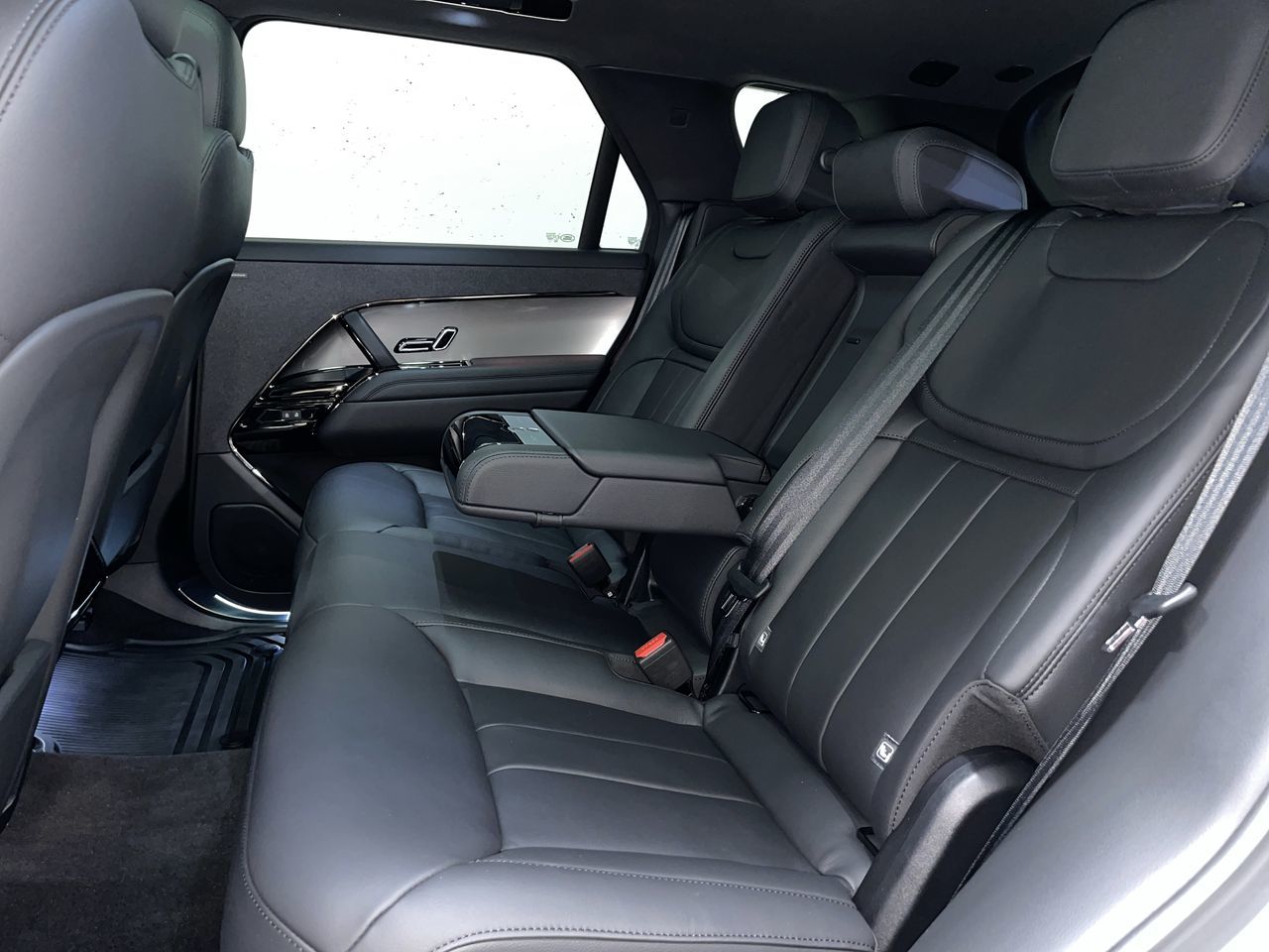 2026  Range Rover Sport