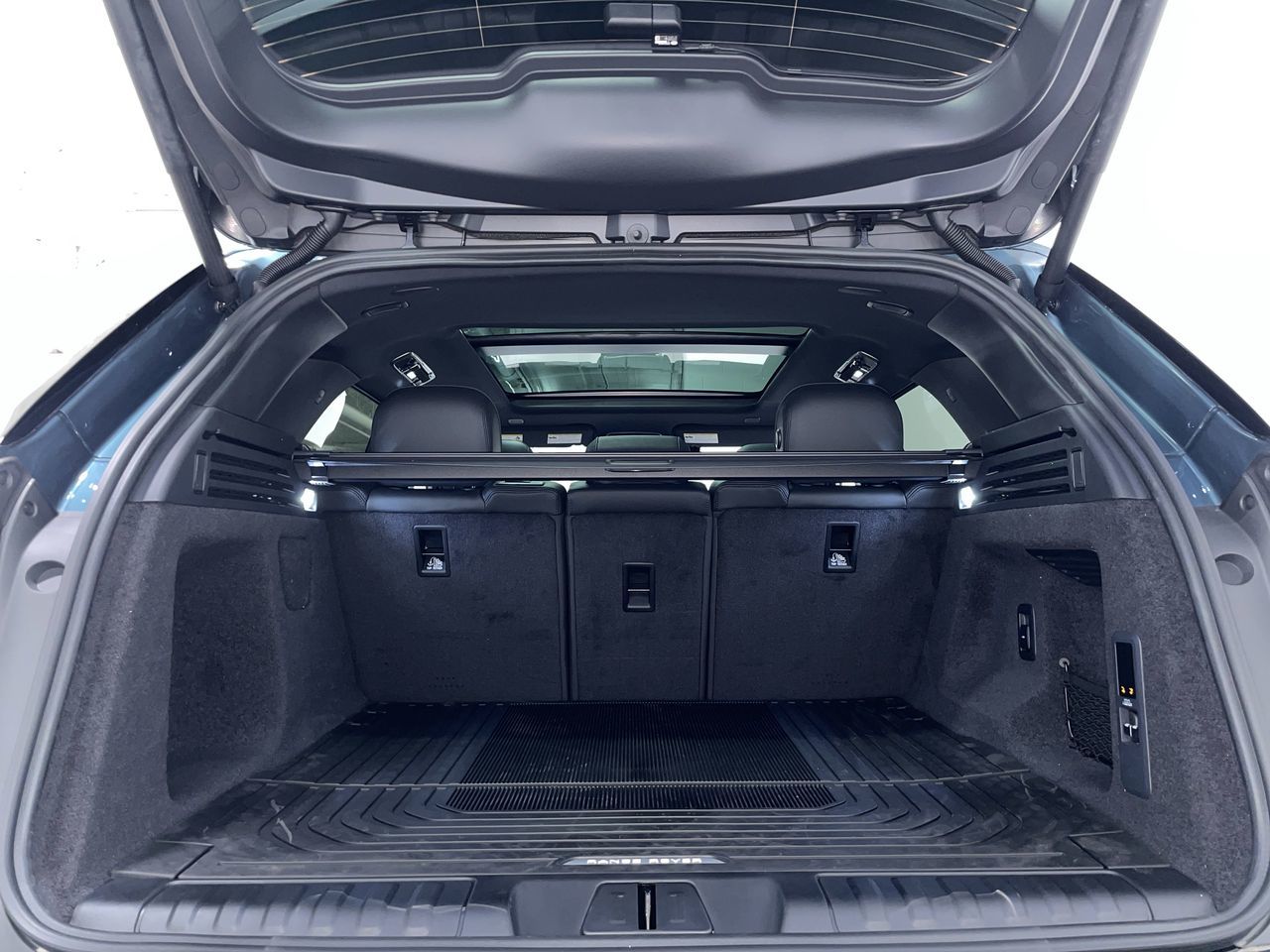 2026  Range Rover Sport