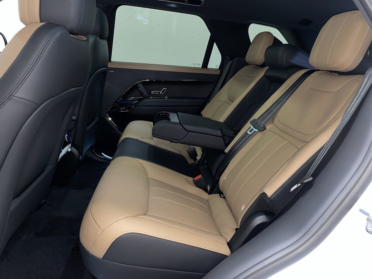 2026  Range Rover Sport
