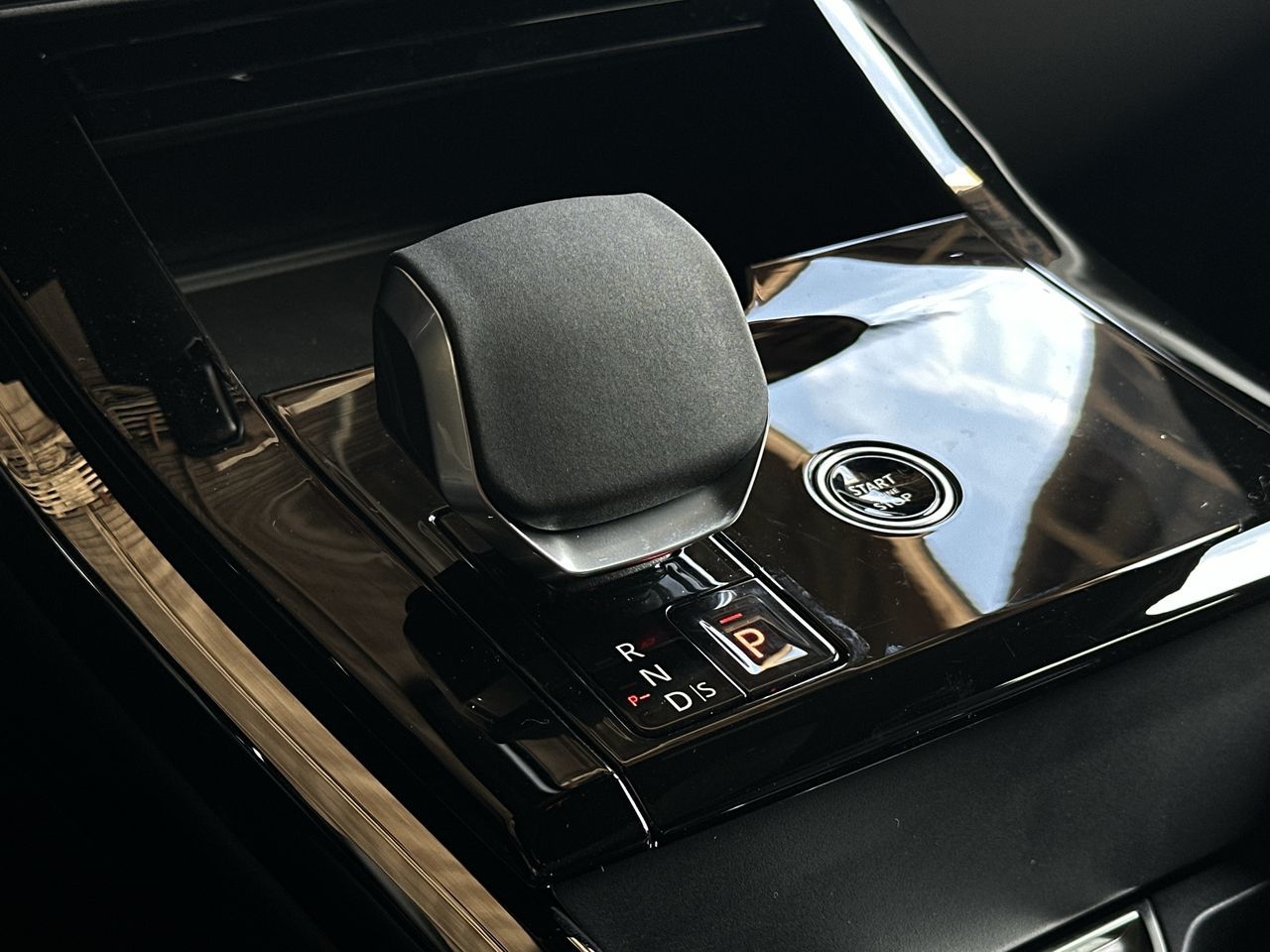 2026  Range Rover Sport