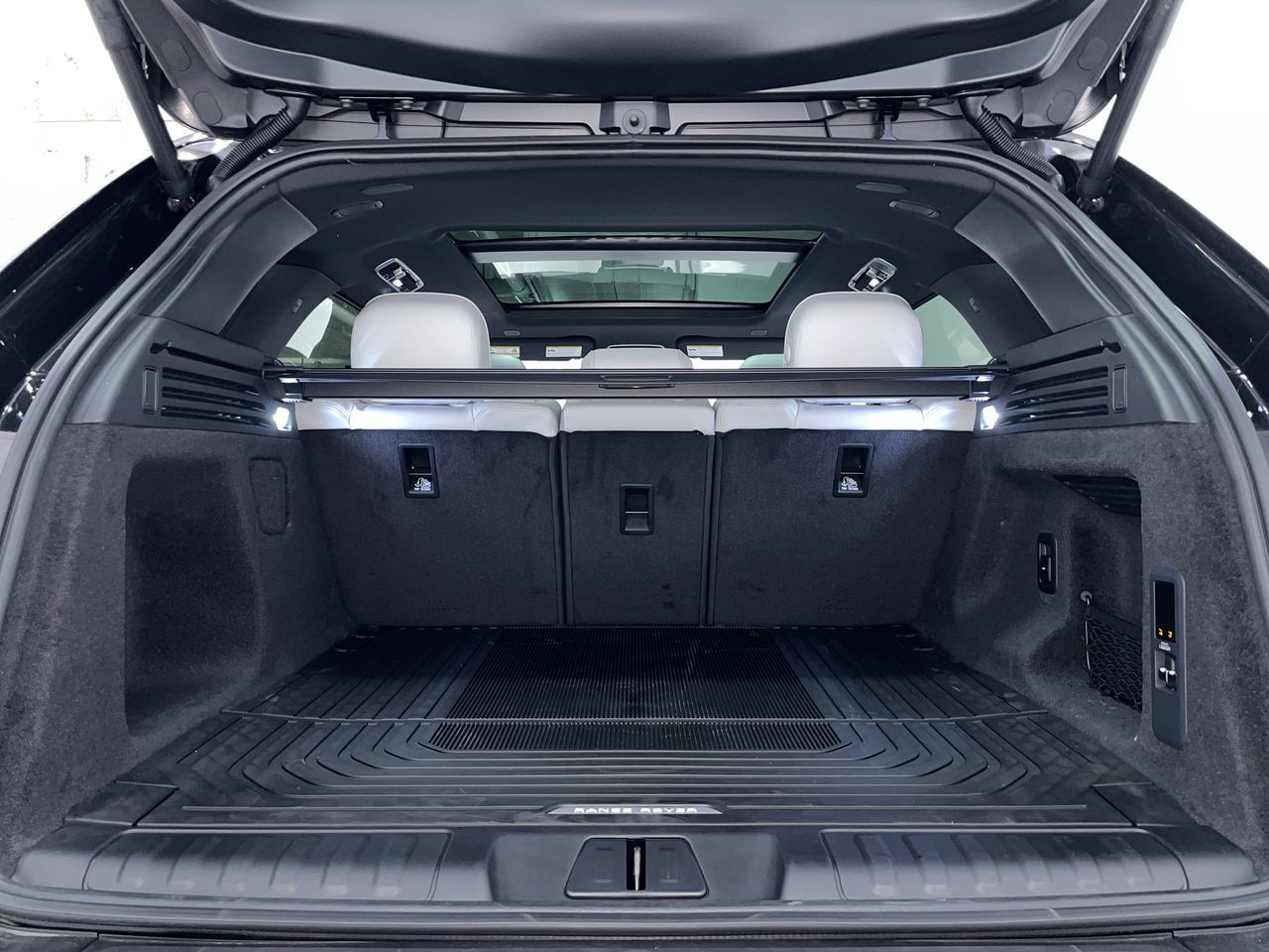 2026  Range Rover Sport