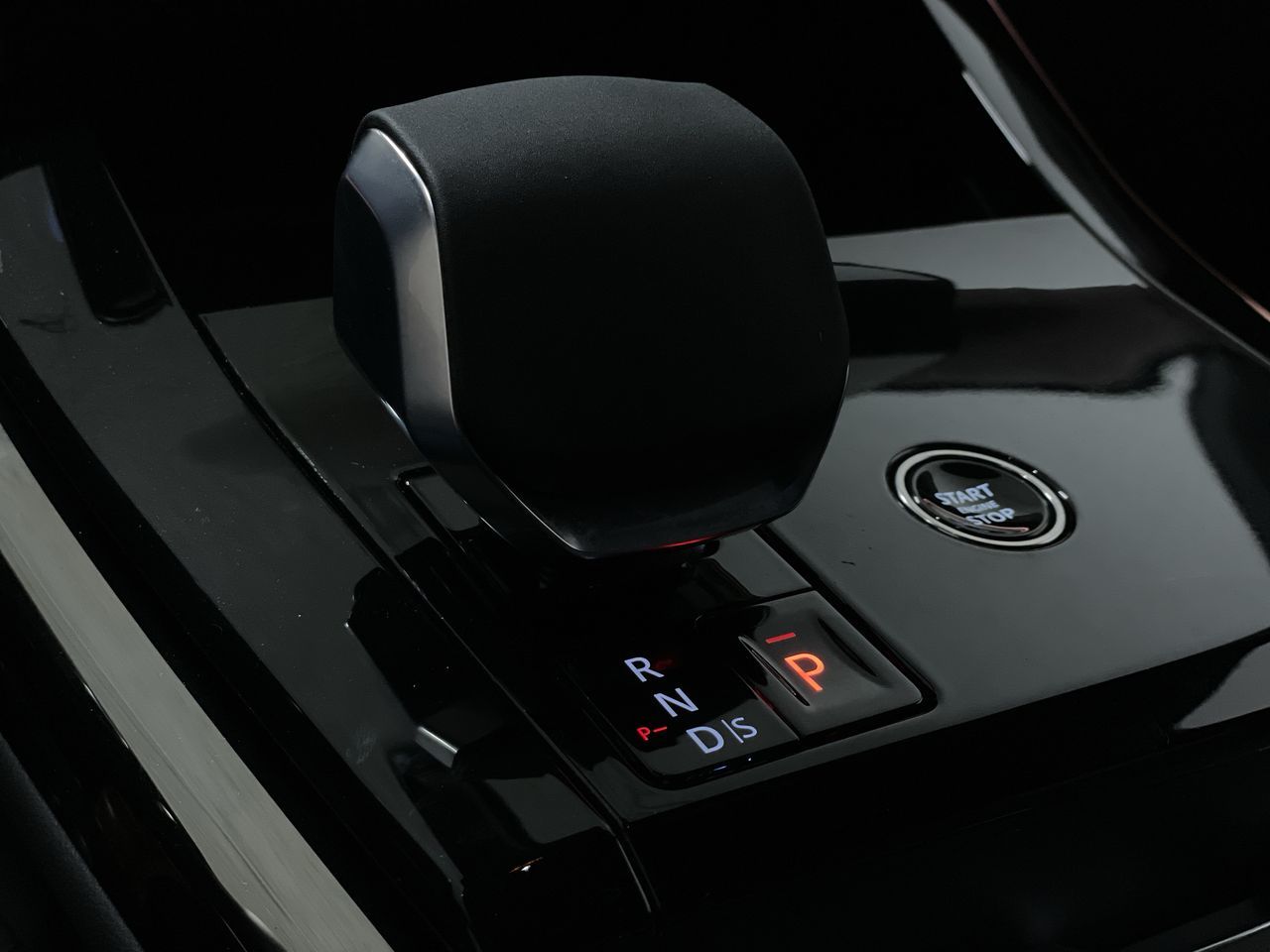 2026  Range Rover Sport
