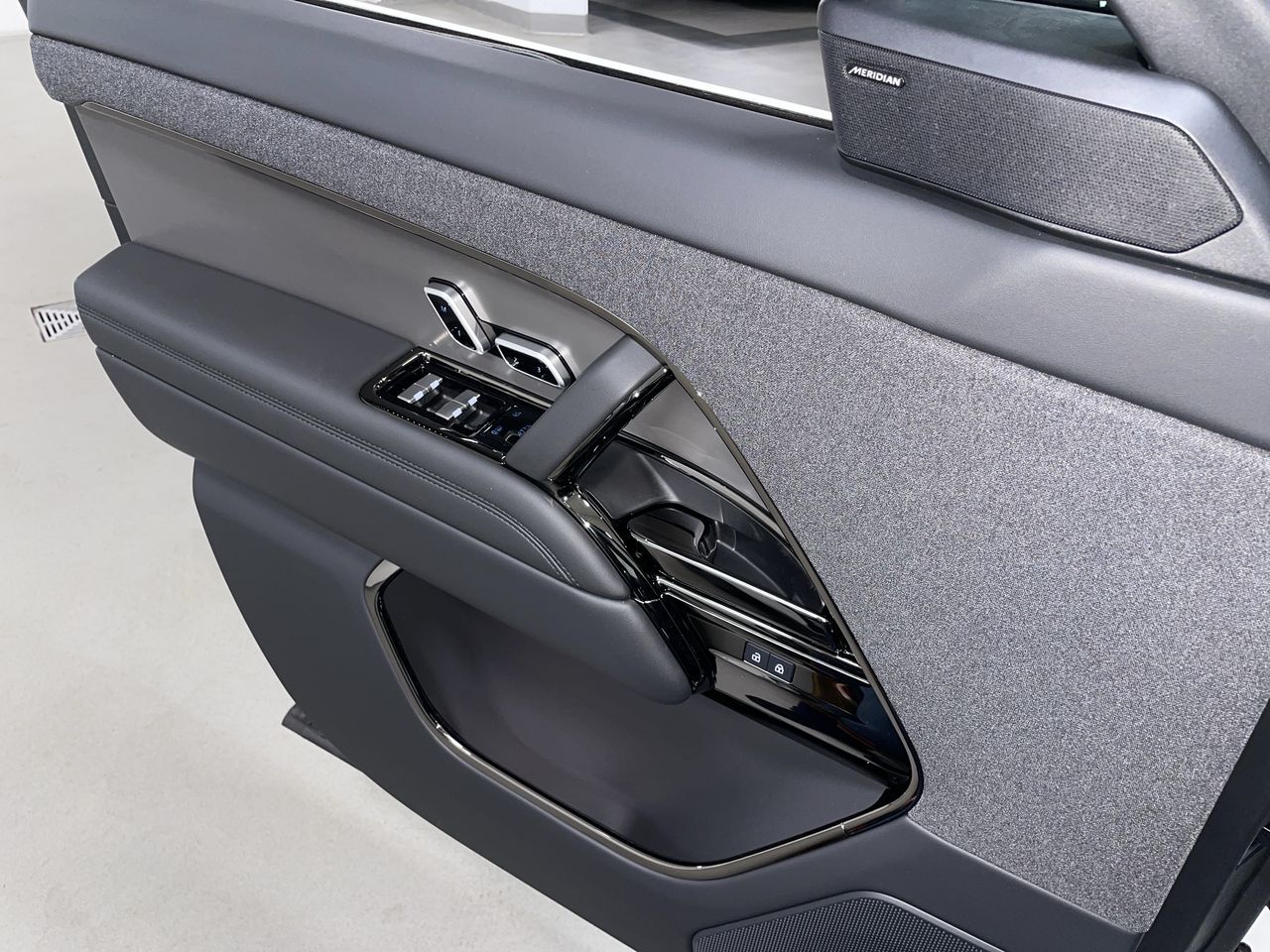 2026  Range Rover Sport