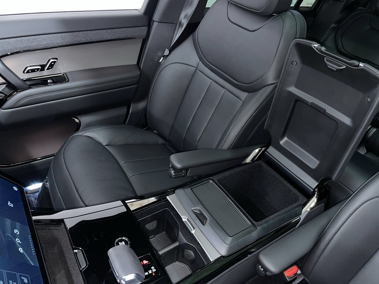 2026  Range Rover Sport