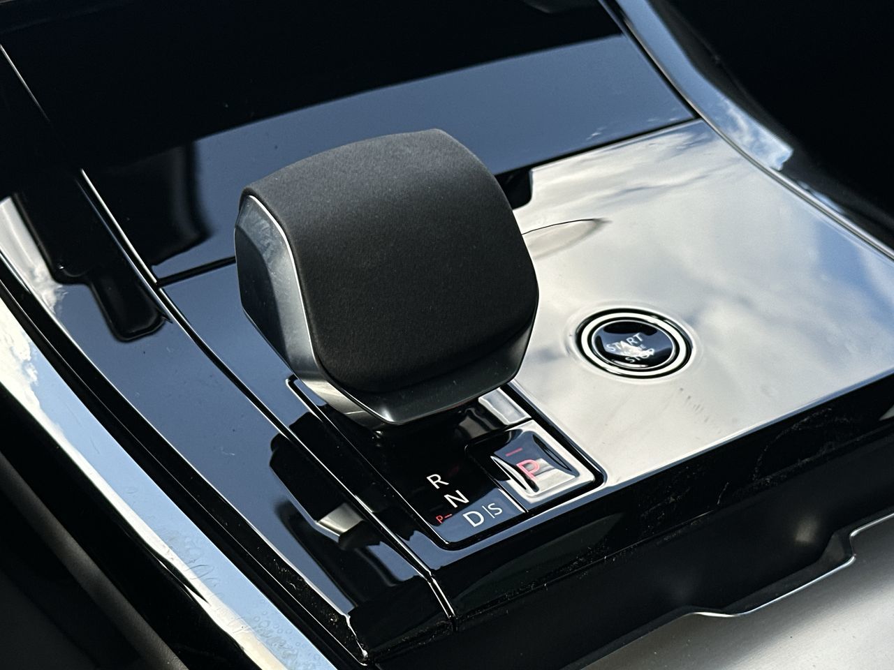 2026  Range Rover Sport