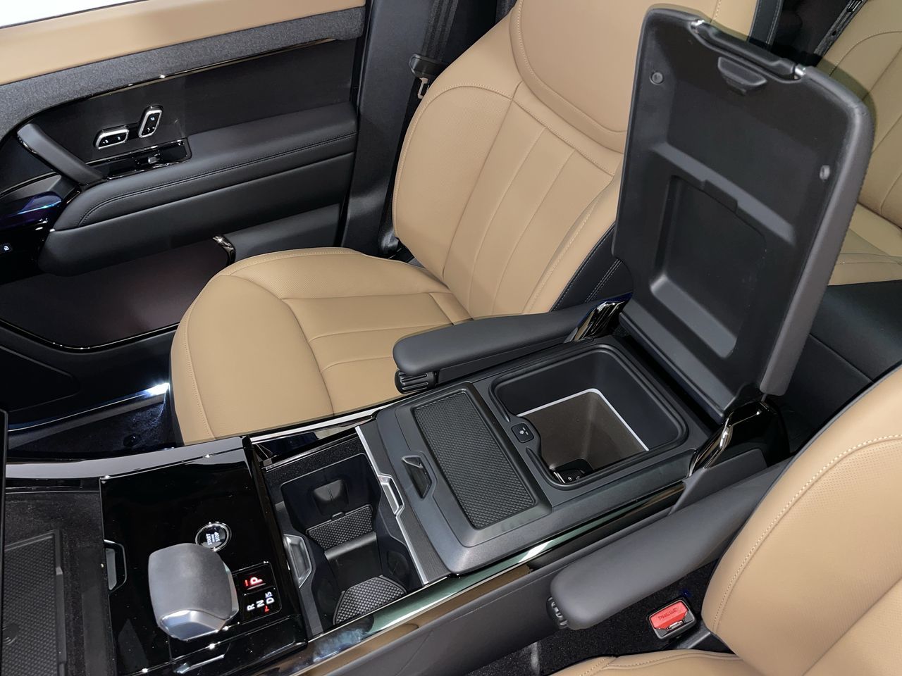 2026  Range Rover Sport