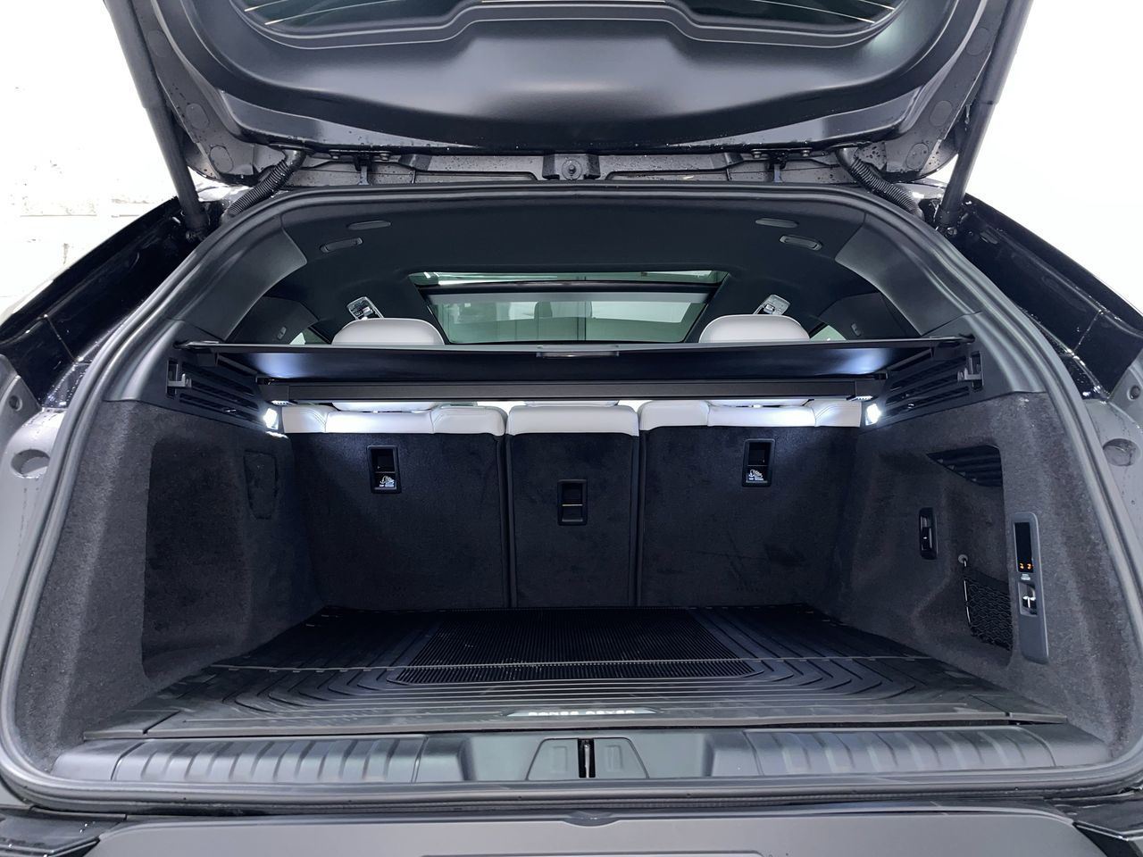 2026  Range Rover Sport