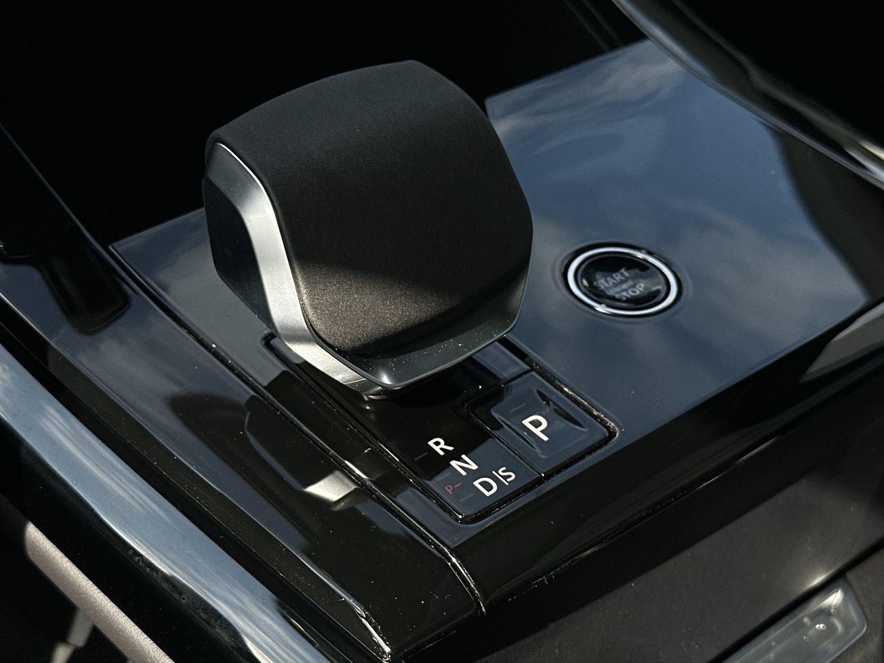 2026  Range Rover Sport