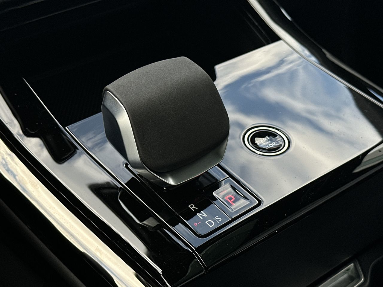 2026  Range Rover Sport