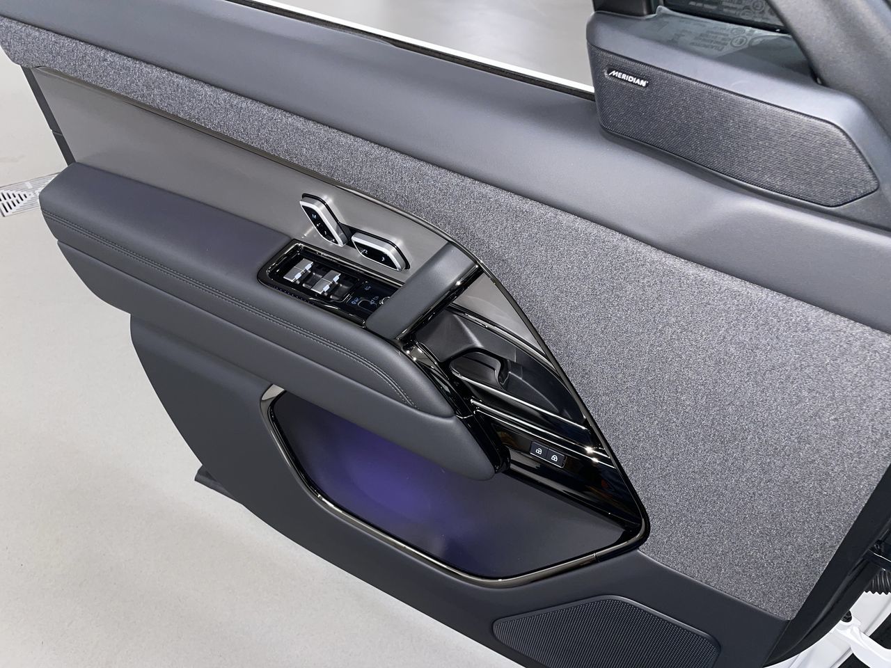 2026  Range Rover Sport