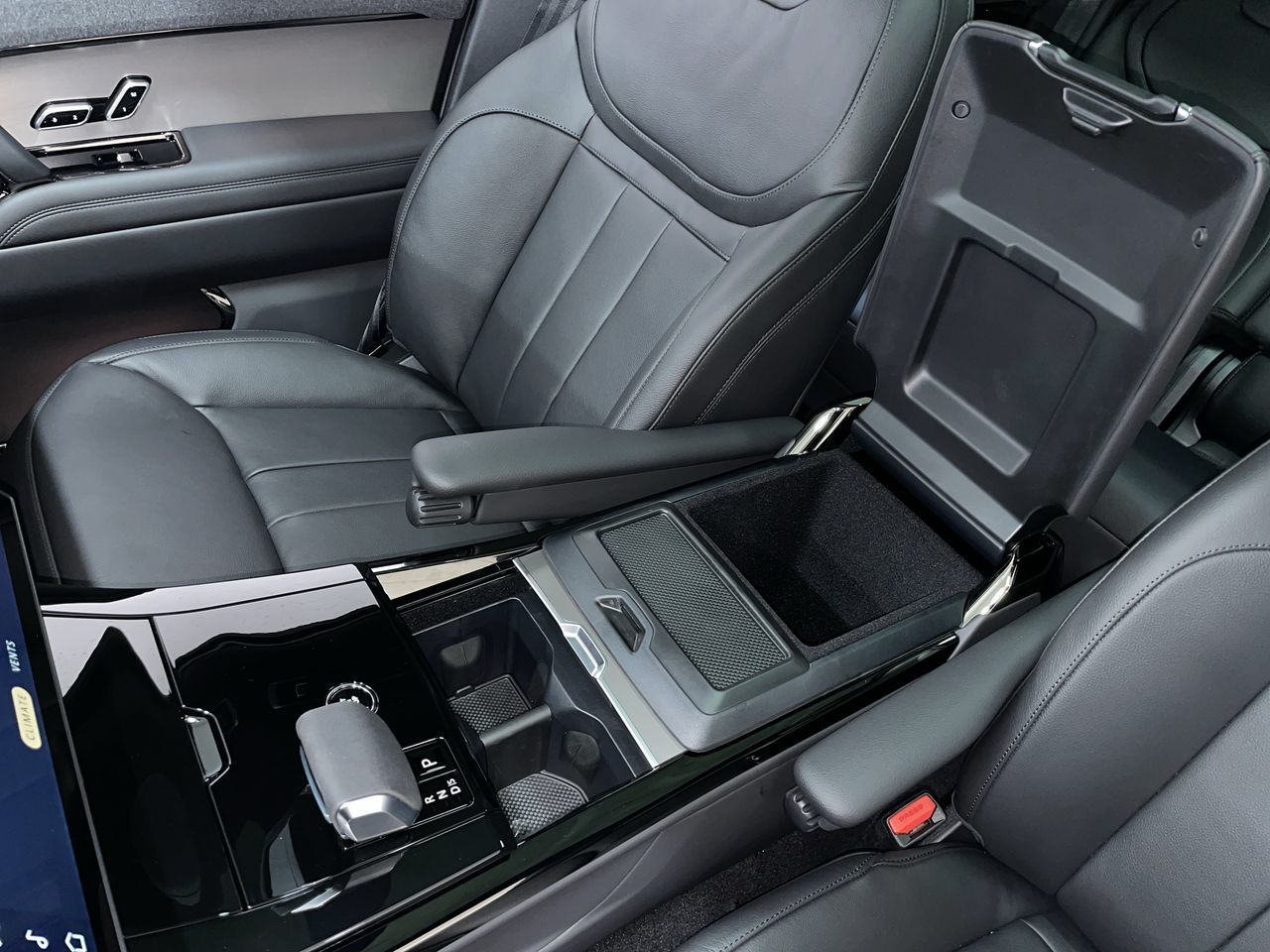 2026  Range Rover Sport