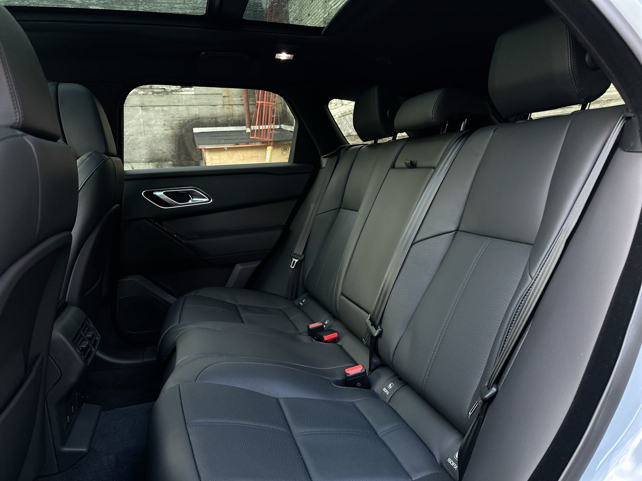 2025 Land Rover RANGE ROVER VELAR Mild Hybrid in Vancouver, British Columbia