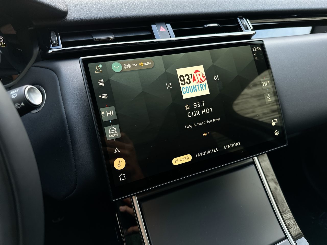 2025 Land Rover RANGE ROVER VELAR Mild Hybrid in Vancouver, British Columbia