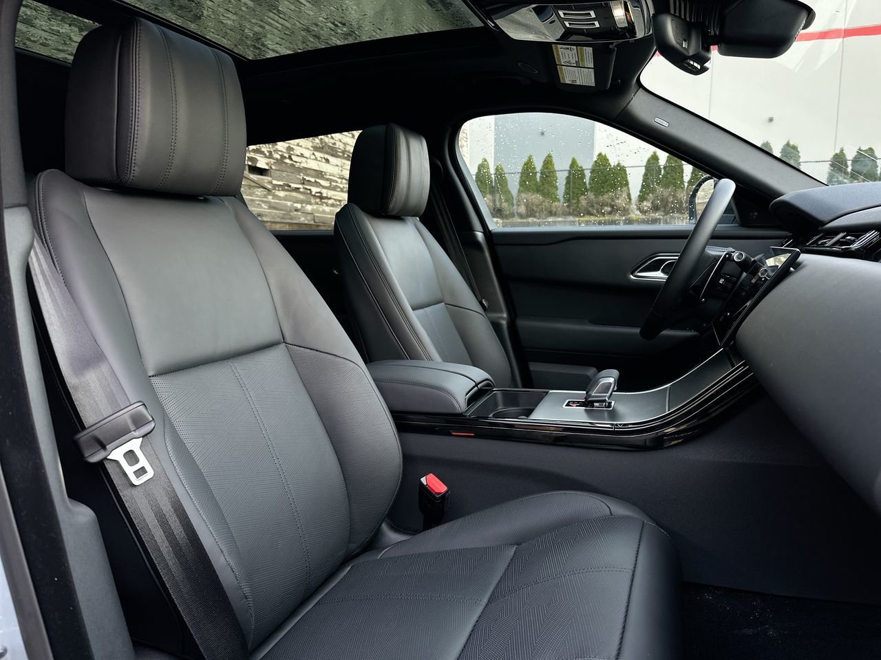 2025 Land Rover RANGE ROVER VELAR Mild Hybrid in Vancouver, British Columbia