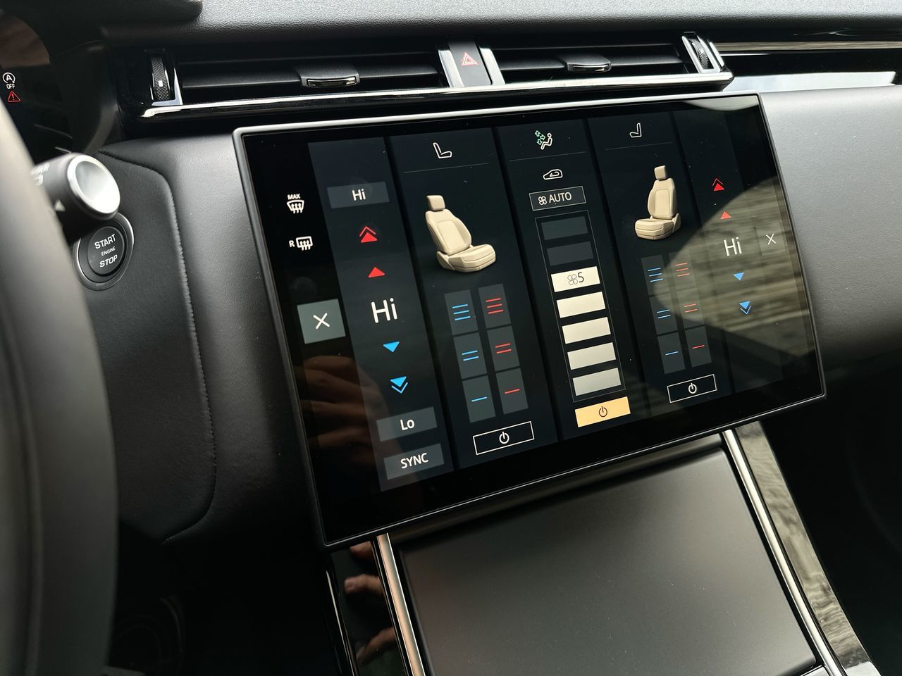 2025 Land Rover RANGE ROVER VELAR Mild Hybrid in Vancouver, British Columbia