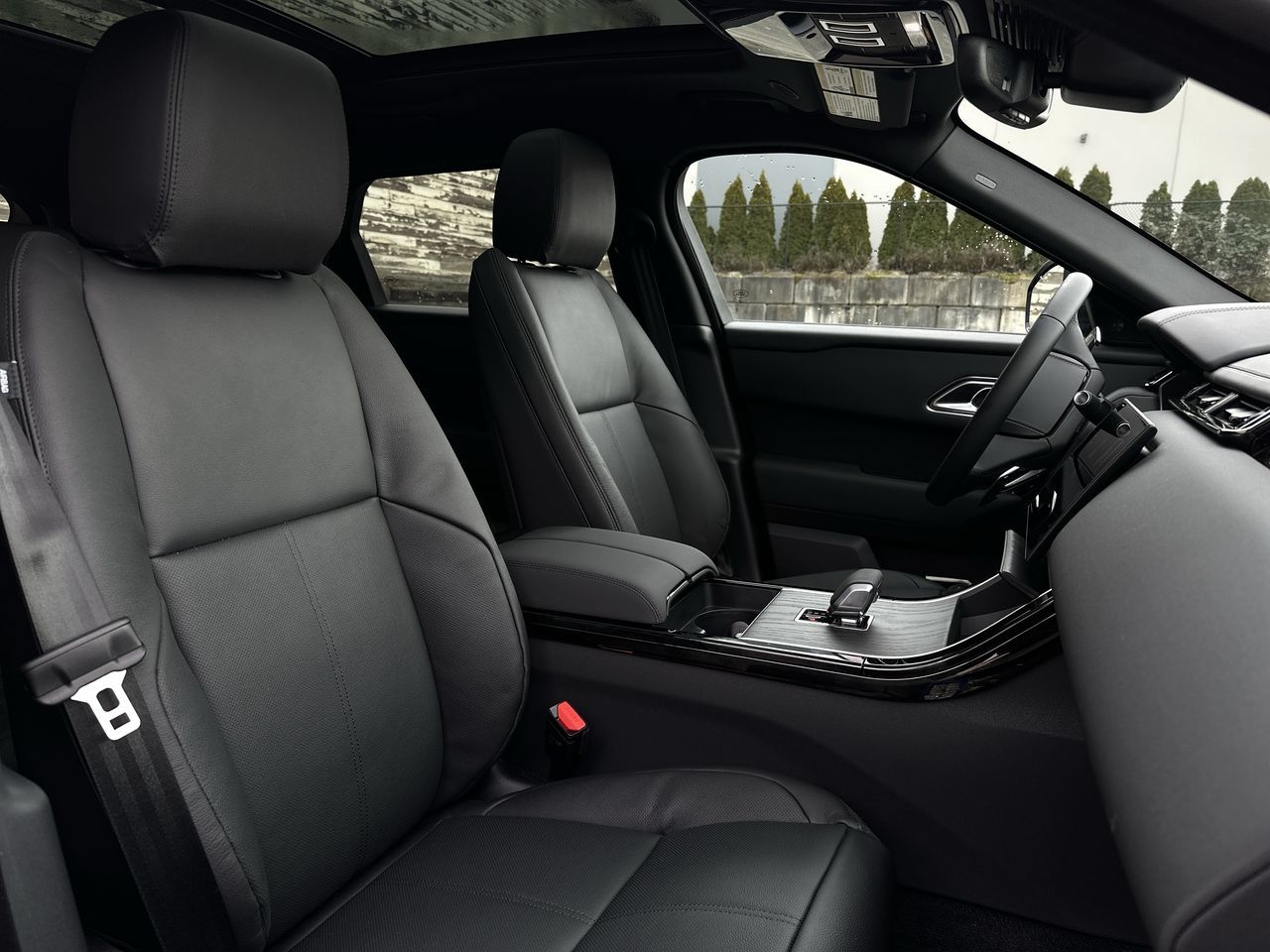 2026 Land Rover Range Rover Velar Mild Hybrid in Vancouver, British Columbia